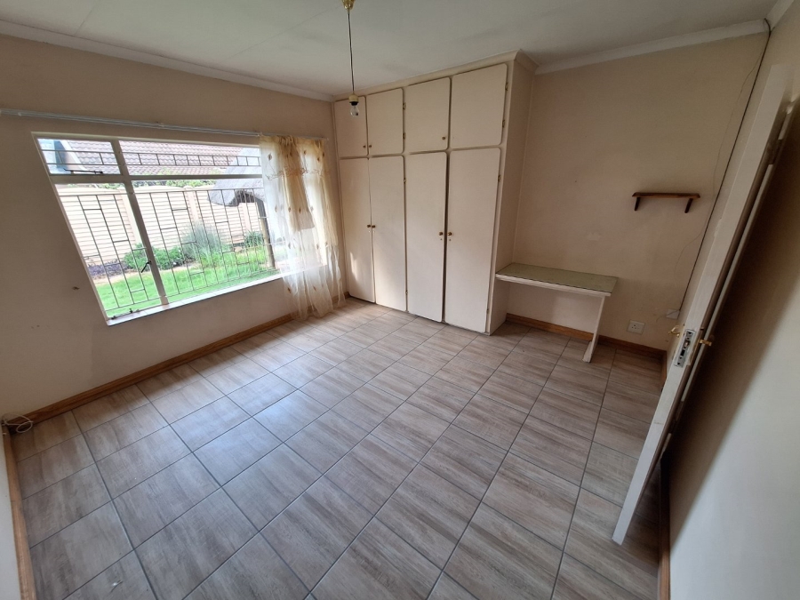 4 Bedroom Property for Sale in Potchefstroom North West